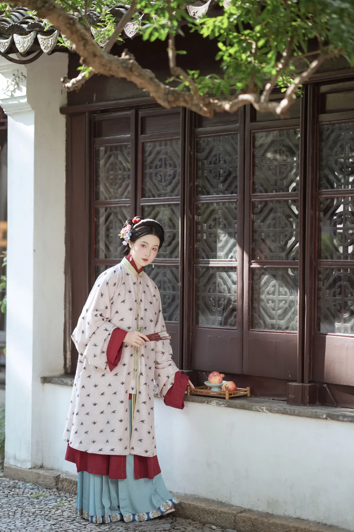 榴花开欲然4