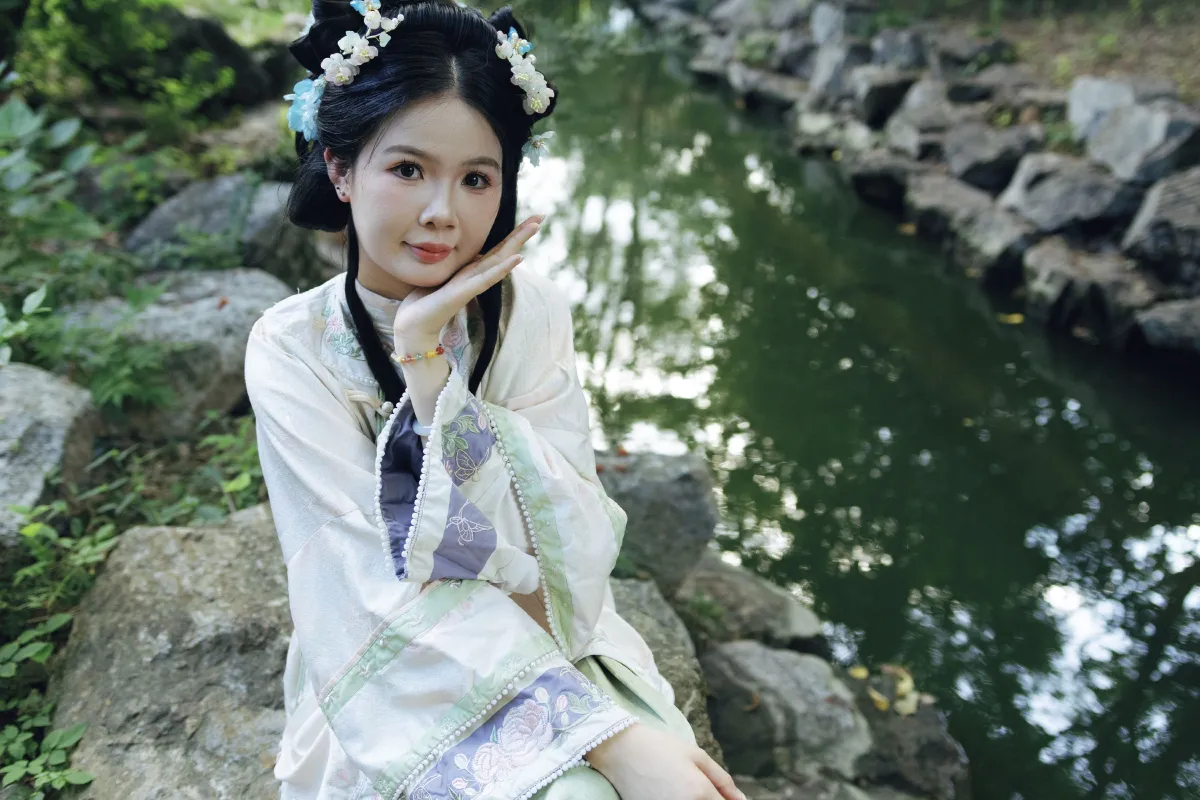 可爱清汉女2