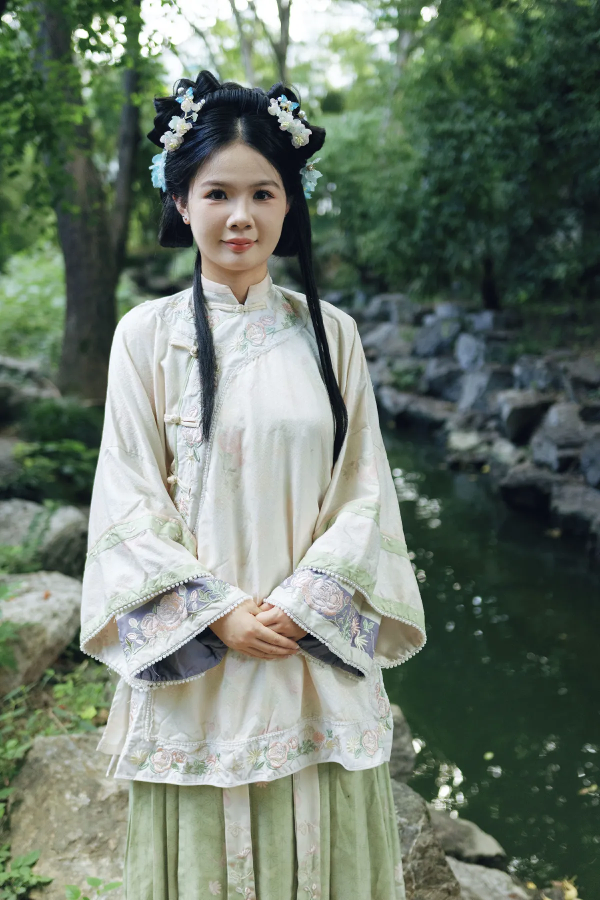 可爱清汉女3