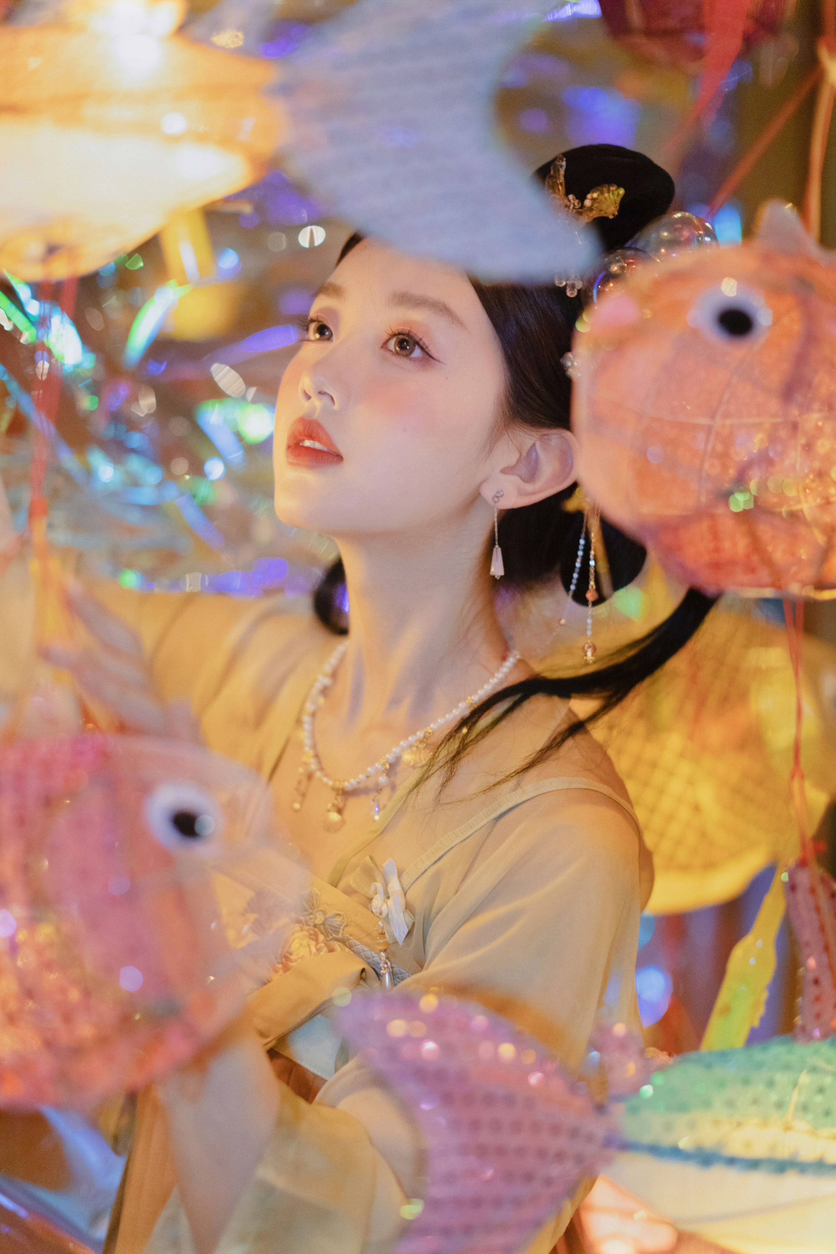 鱼灯少女1