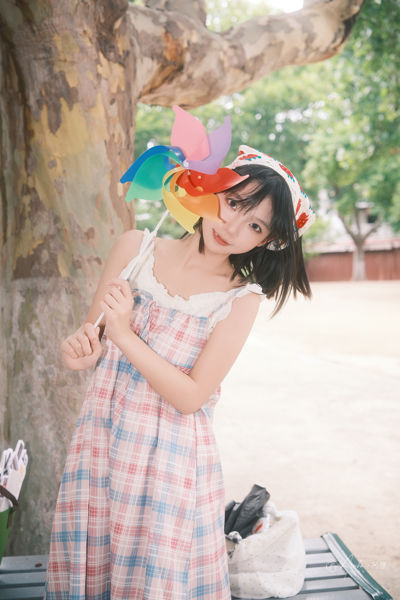 日系可爱少女游乐场一日游
