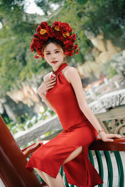 簪花少女