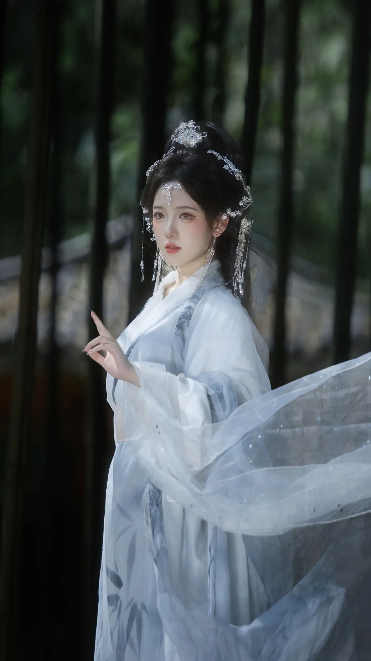神女｜我们就这样一万年