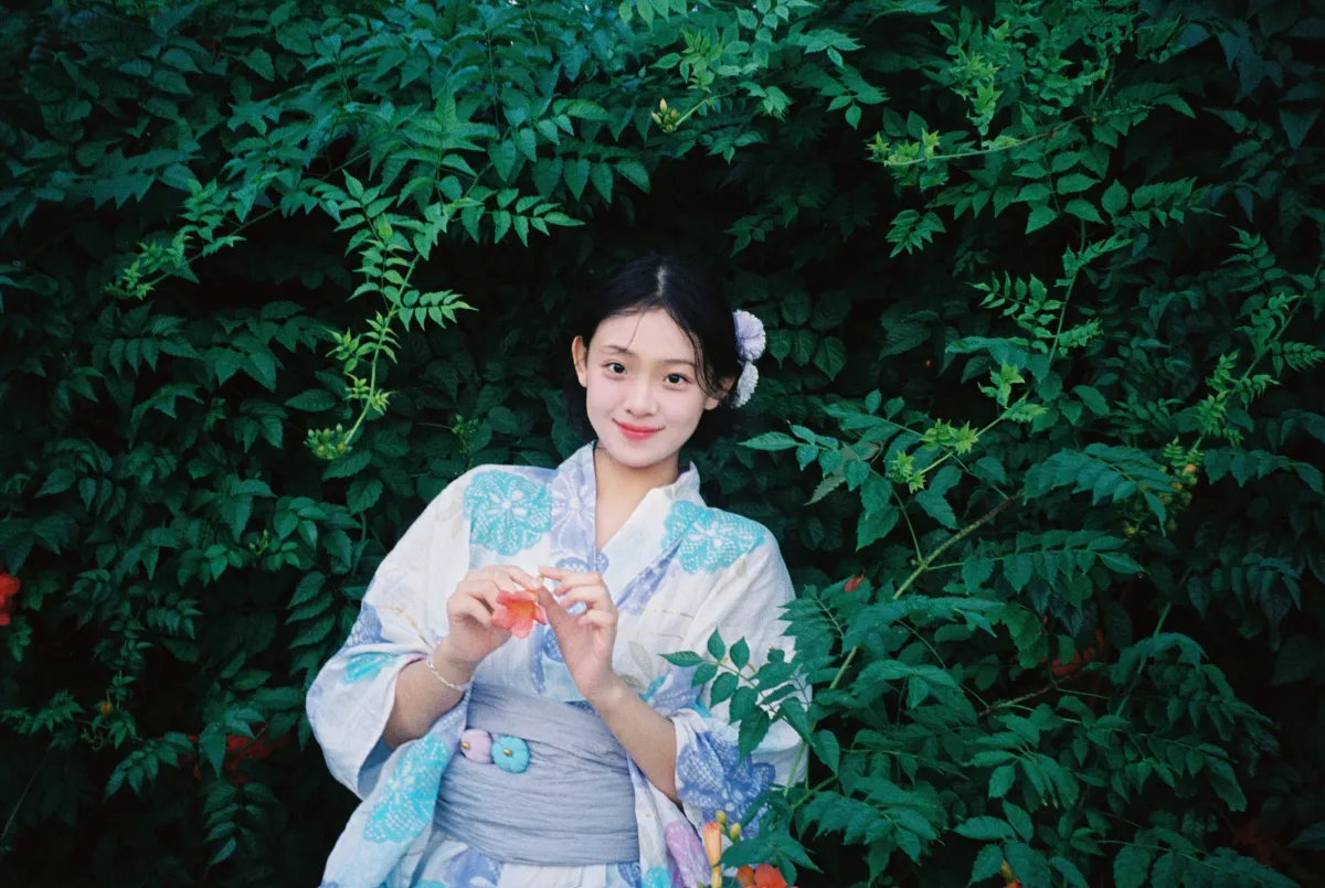 于是夏天在我身后落下