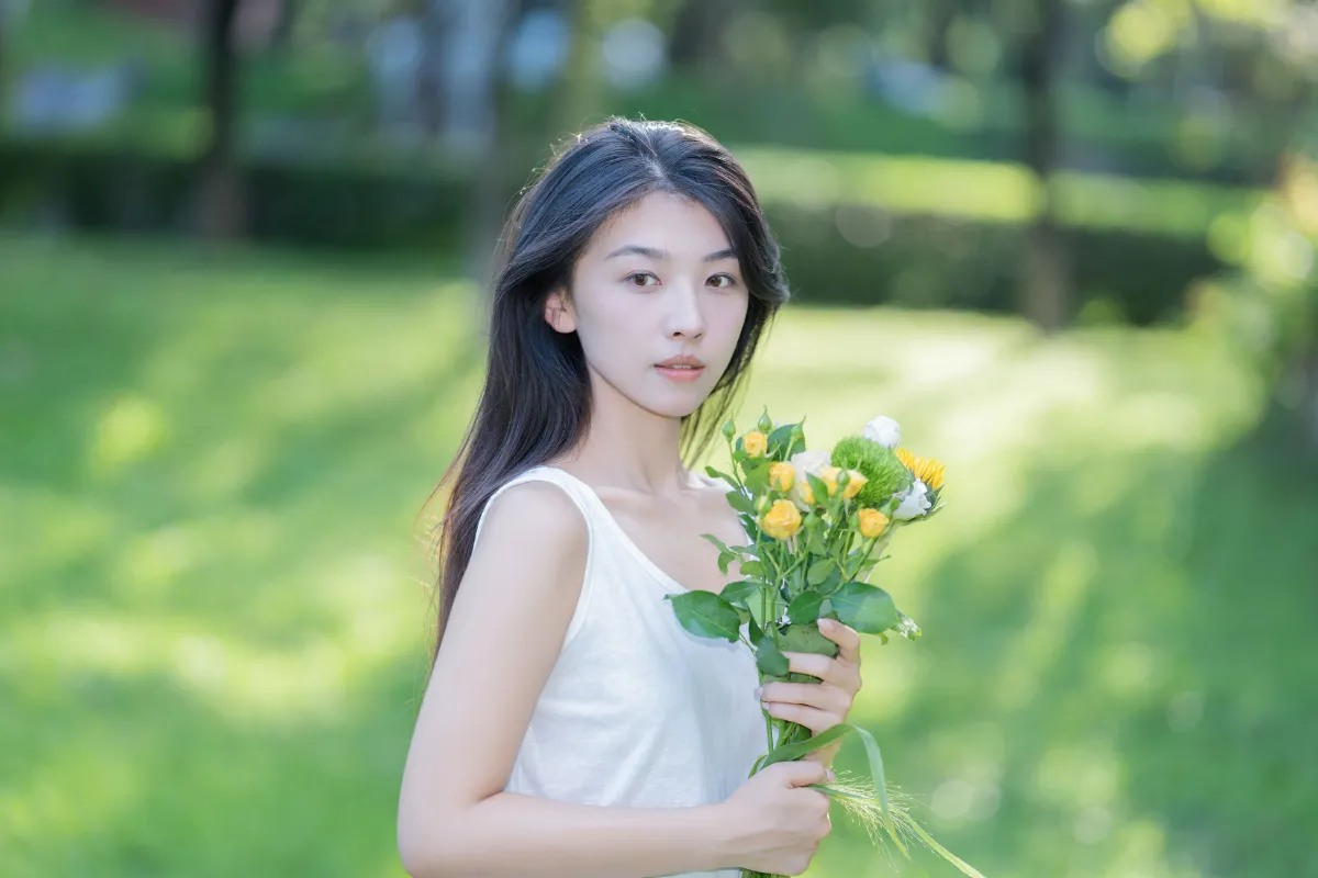 花与少女的温柔诗