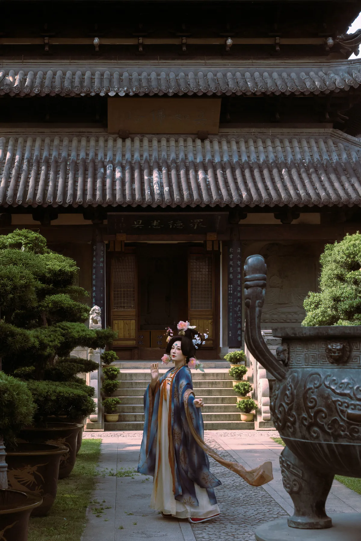 引路菩萨图复原