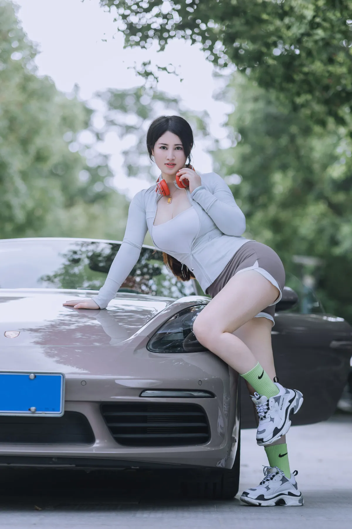 香车美女