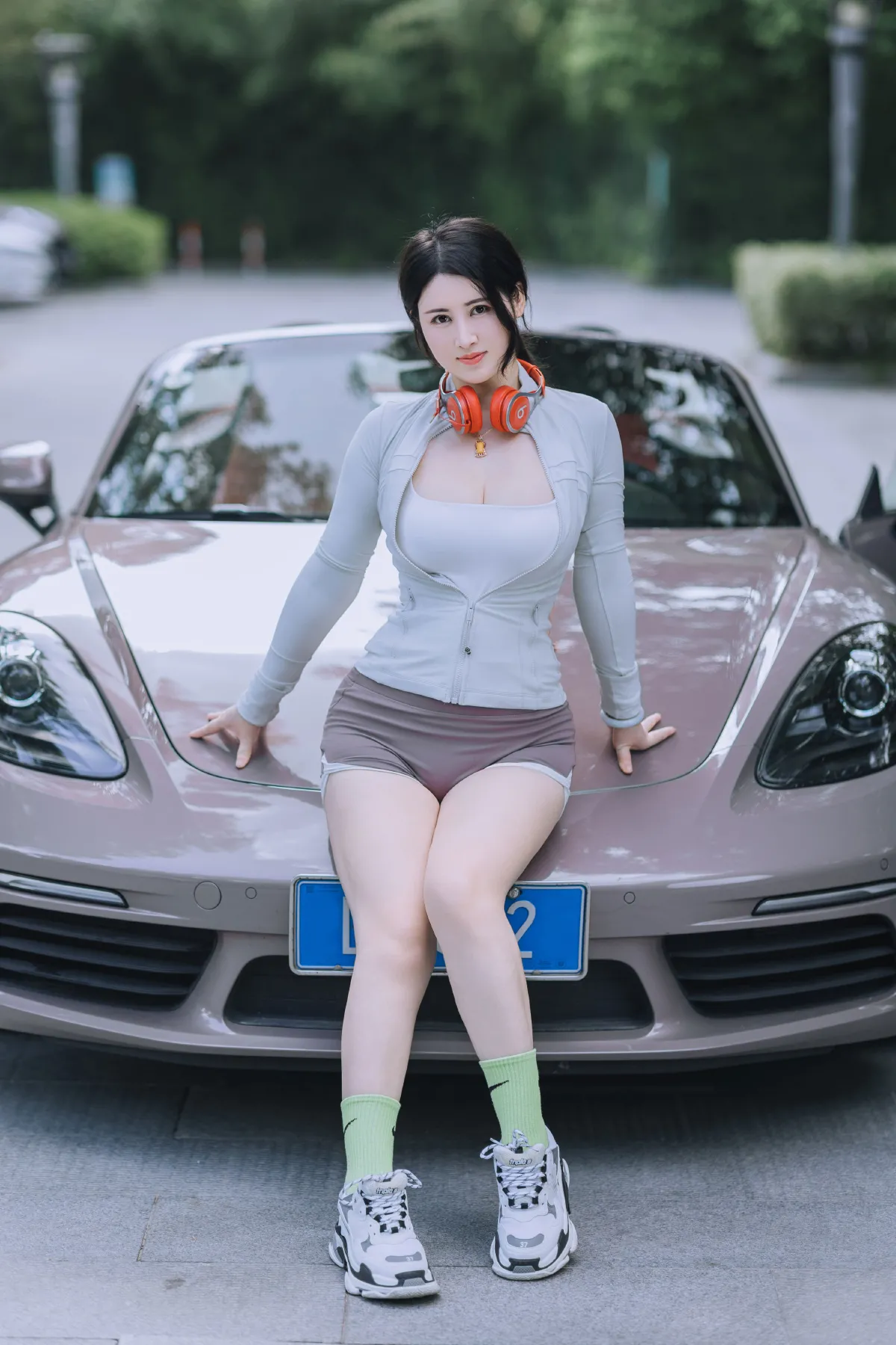 香车美女