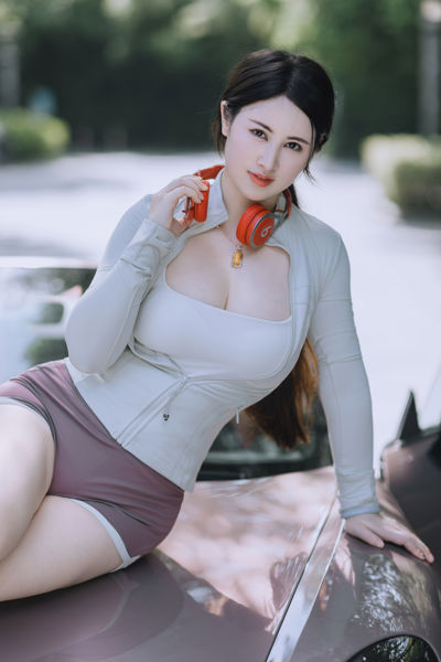 香车美女