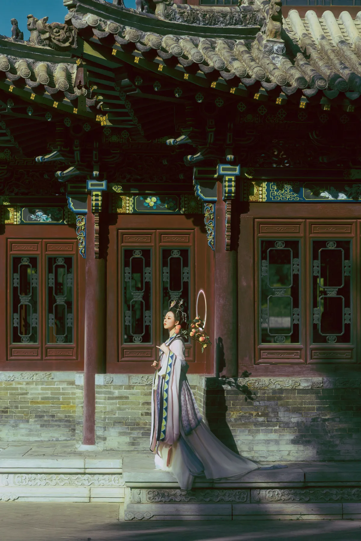 神女图