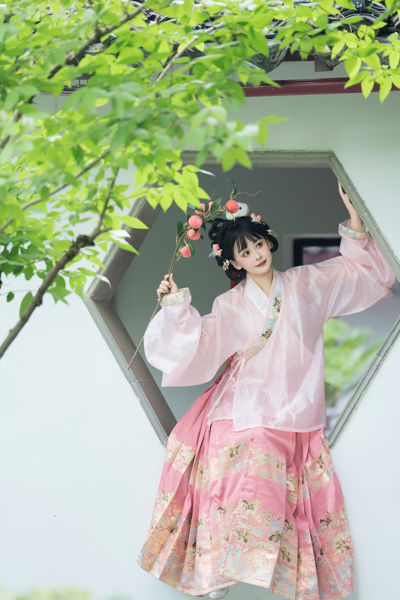 粉色好可爱