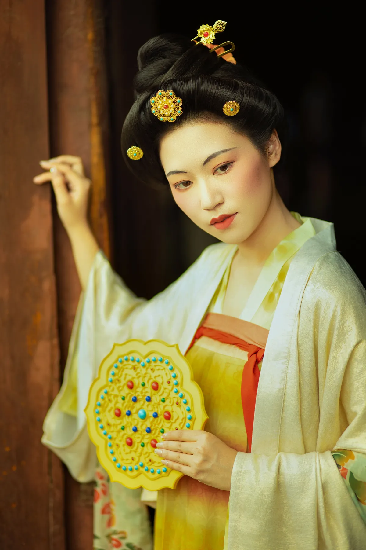 天地缓缓