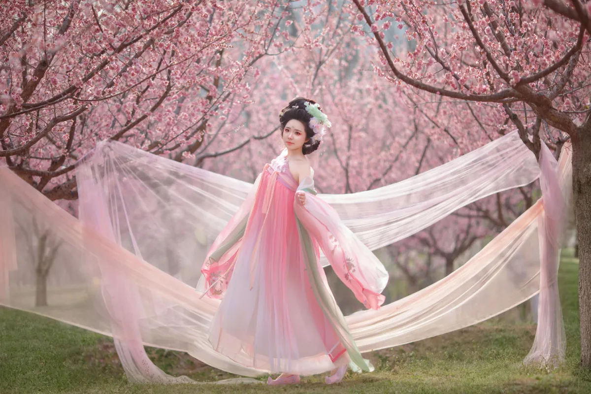 樱语汉服