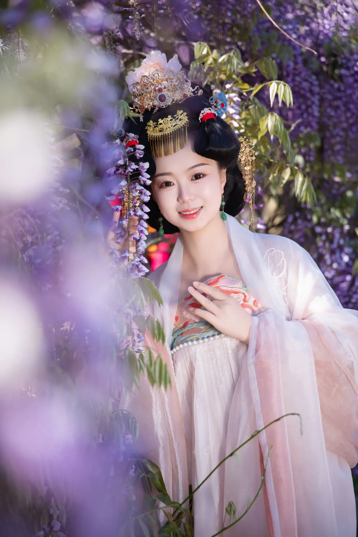 花宴唐韵：盛世红颜的花间行