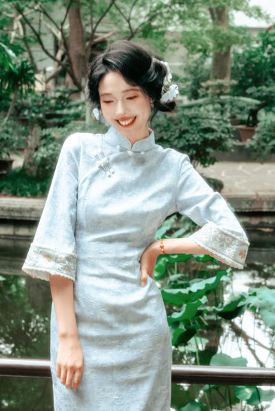 你笑起来像太阳