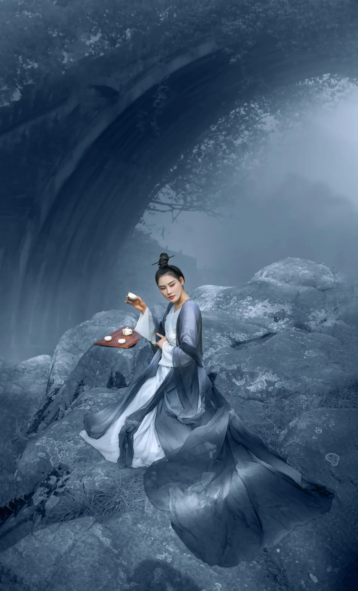 水清酿酒，墨浅弄云
