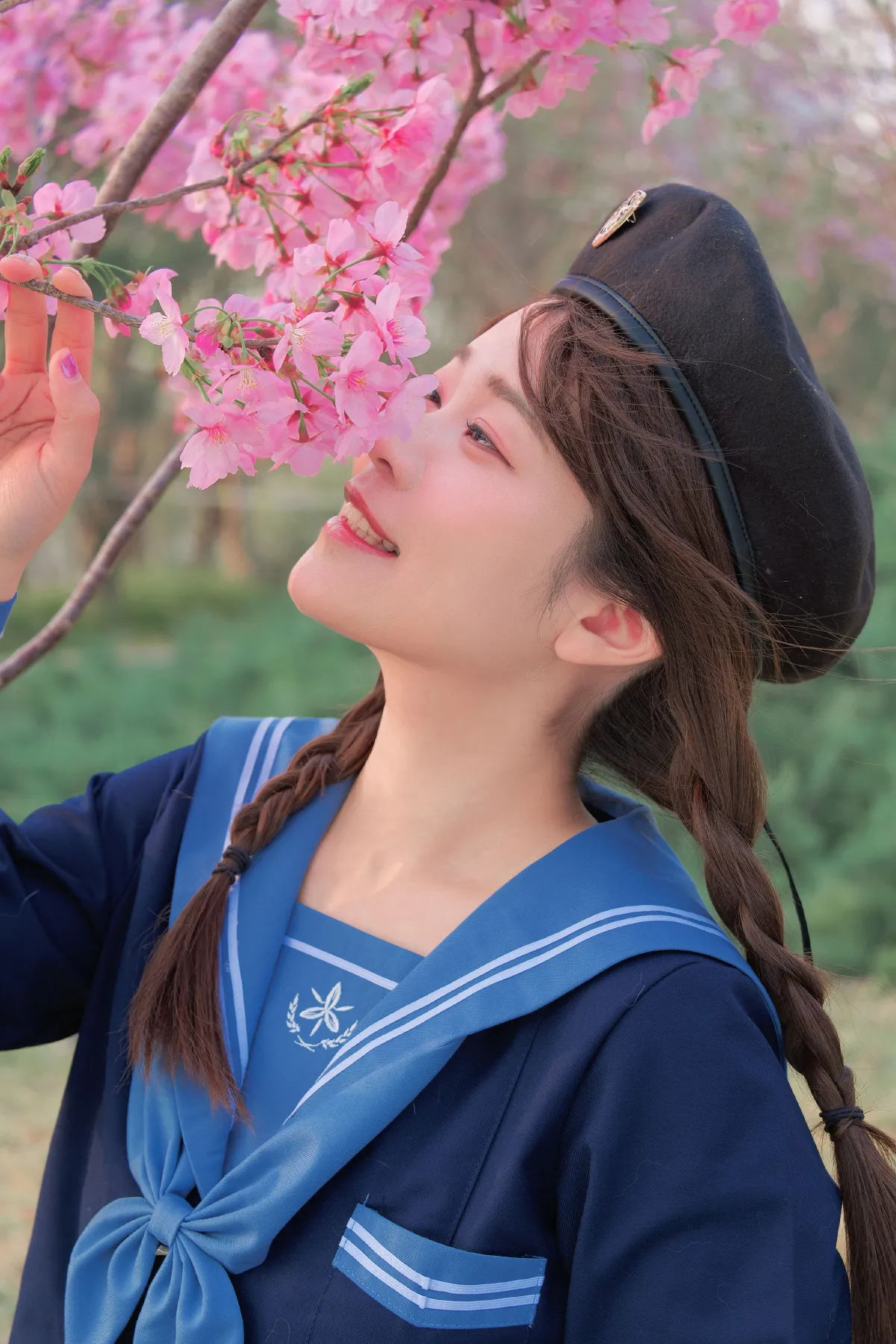 早已不是樱花盛开的季节了