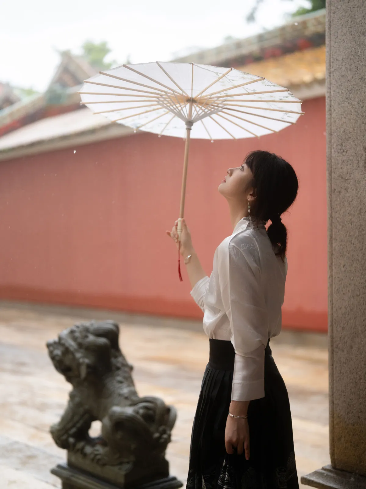 红墙与马面裙