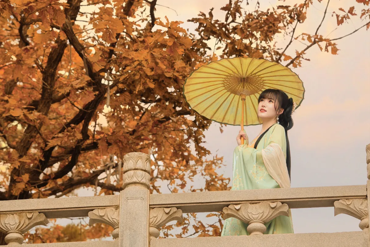 秋意汉服，古韵风华