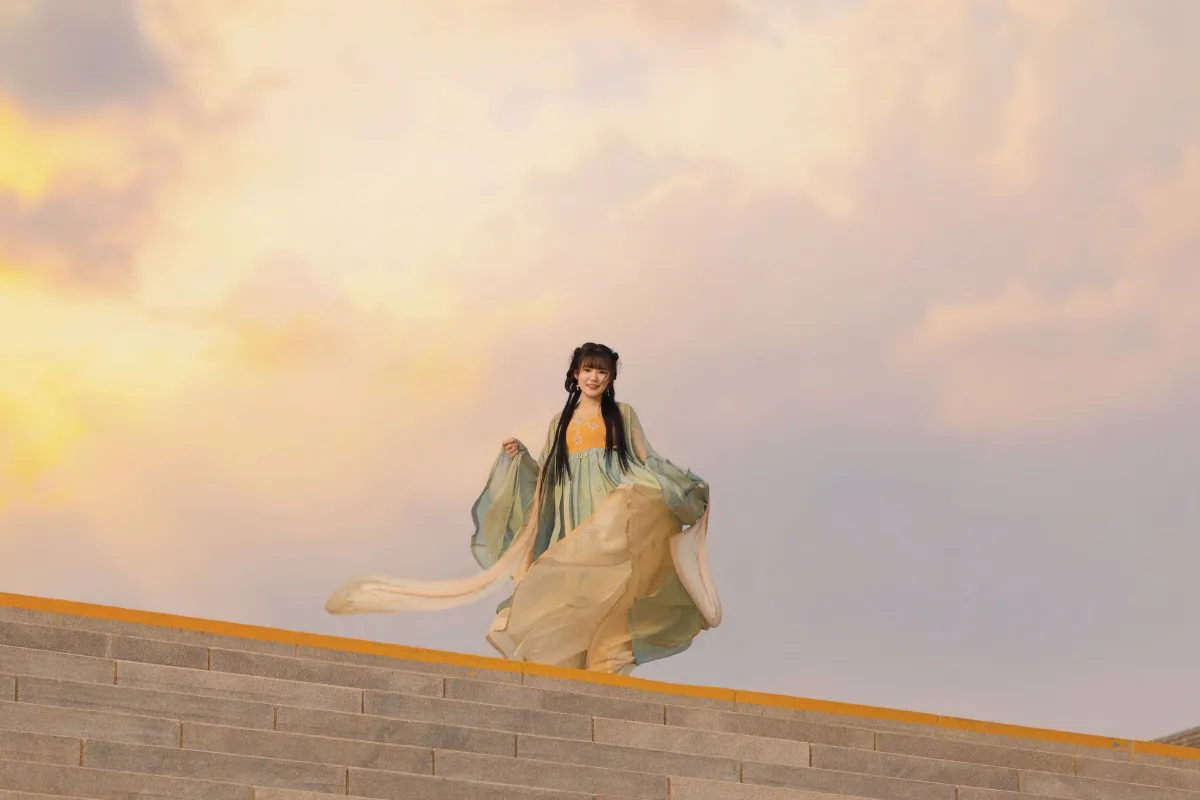 秋意汉服，古韵风华