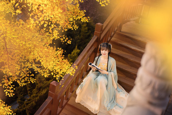 秋意汉服，古韵风华