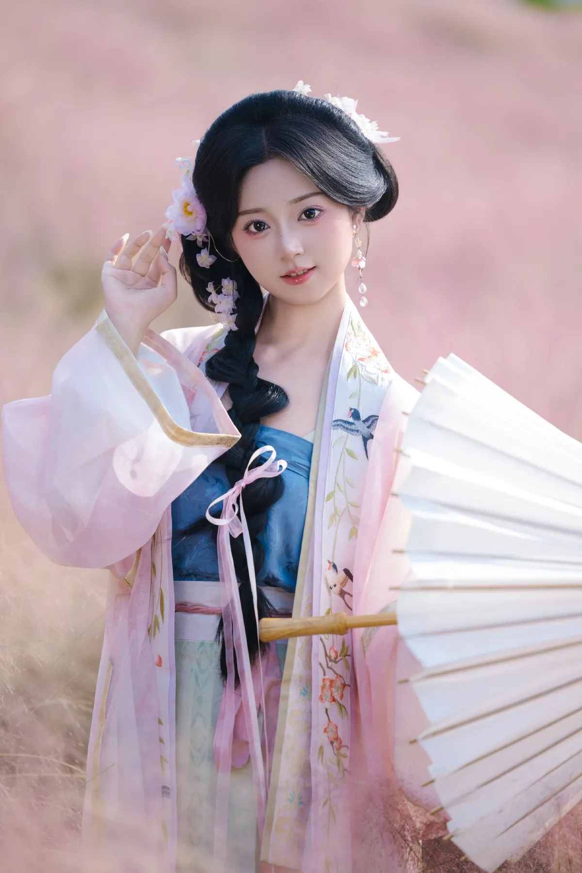 粉黛花海