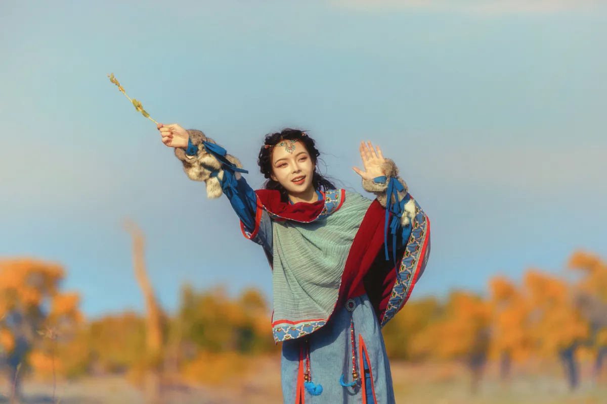 东宫—蓝色小枫