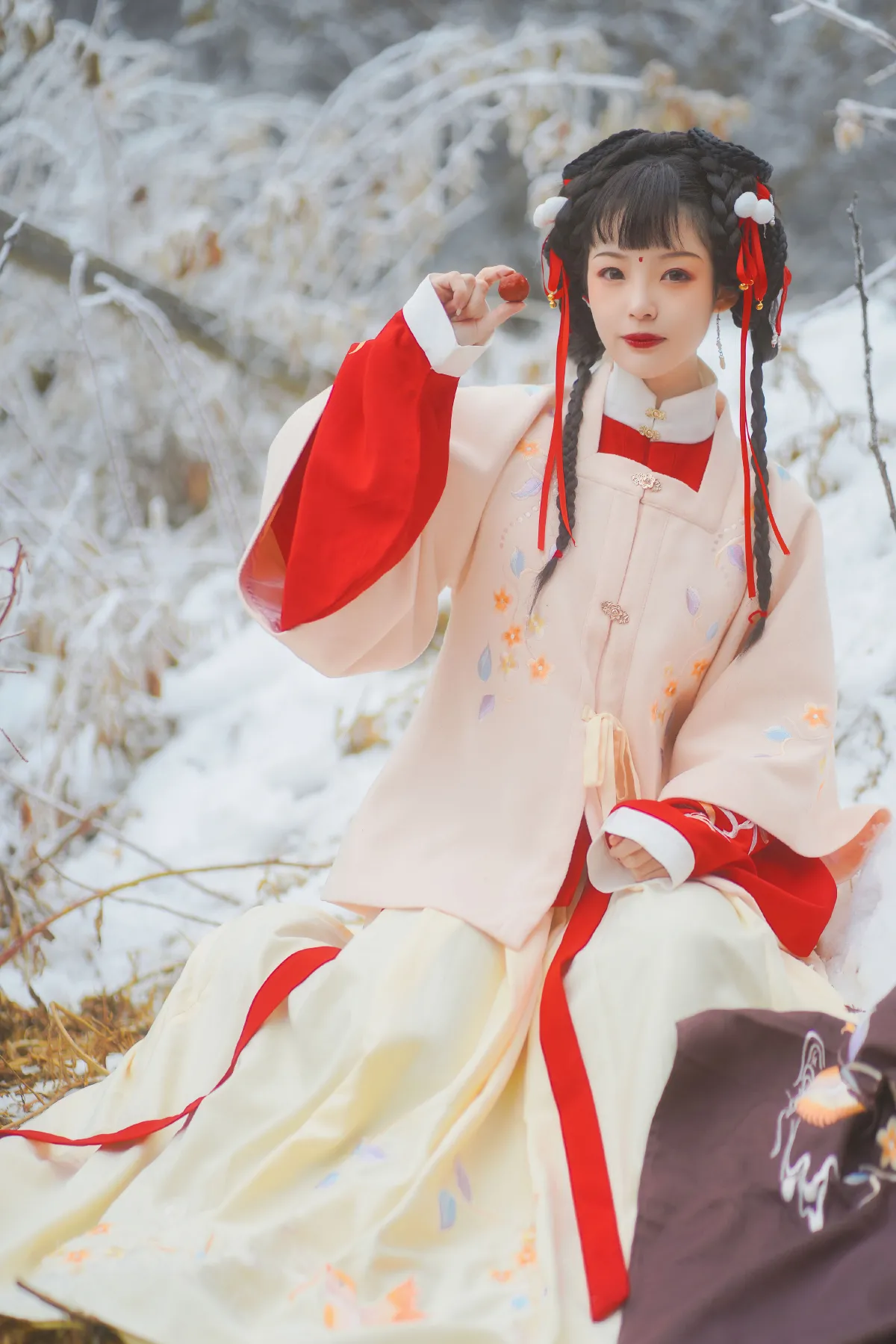 雪中少女