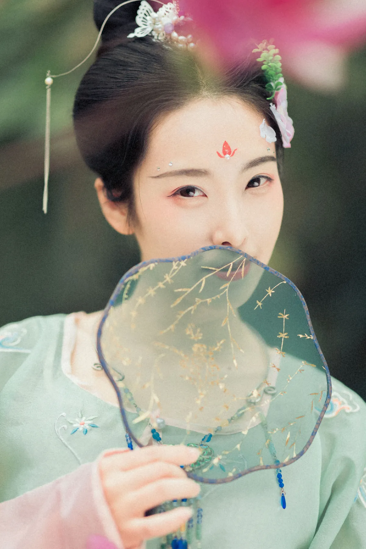 芳尘