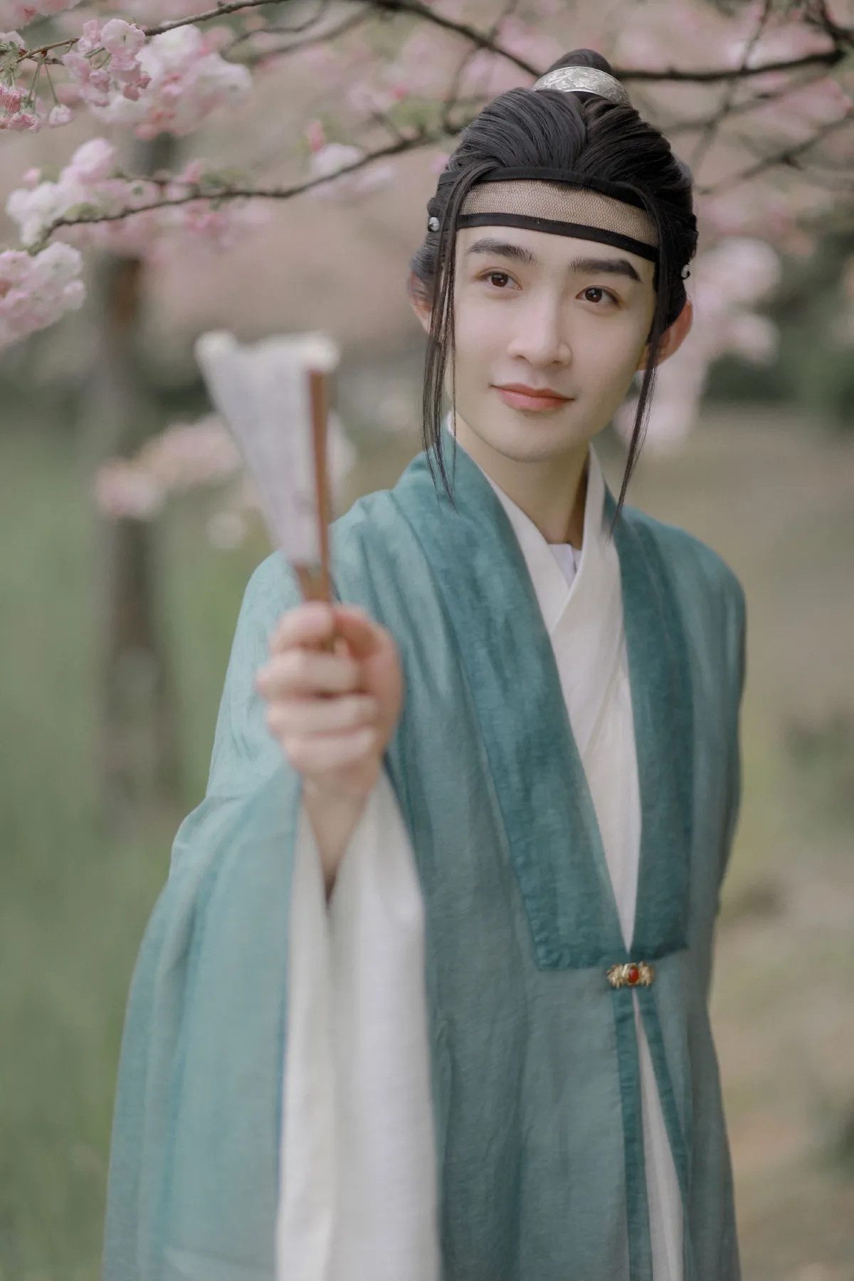 踏春