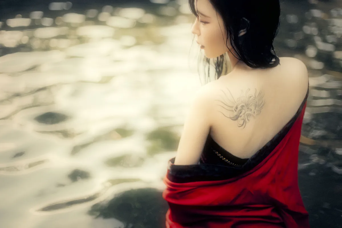 白水素女