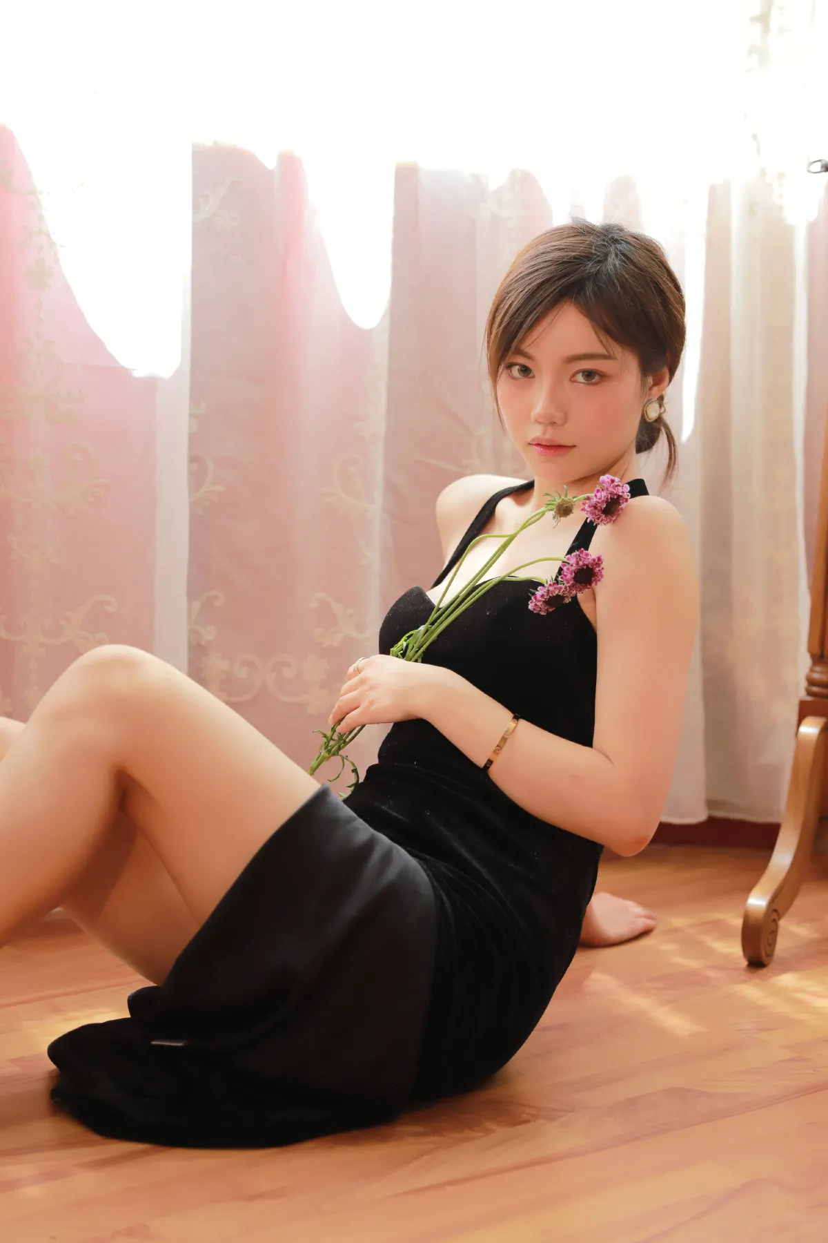 黑色晚礼服