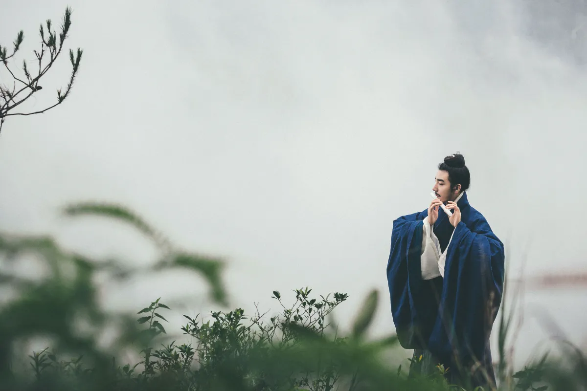 白云中