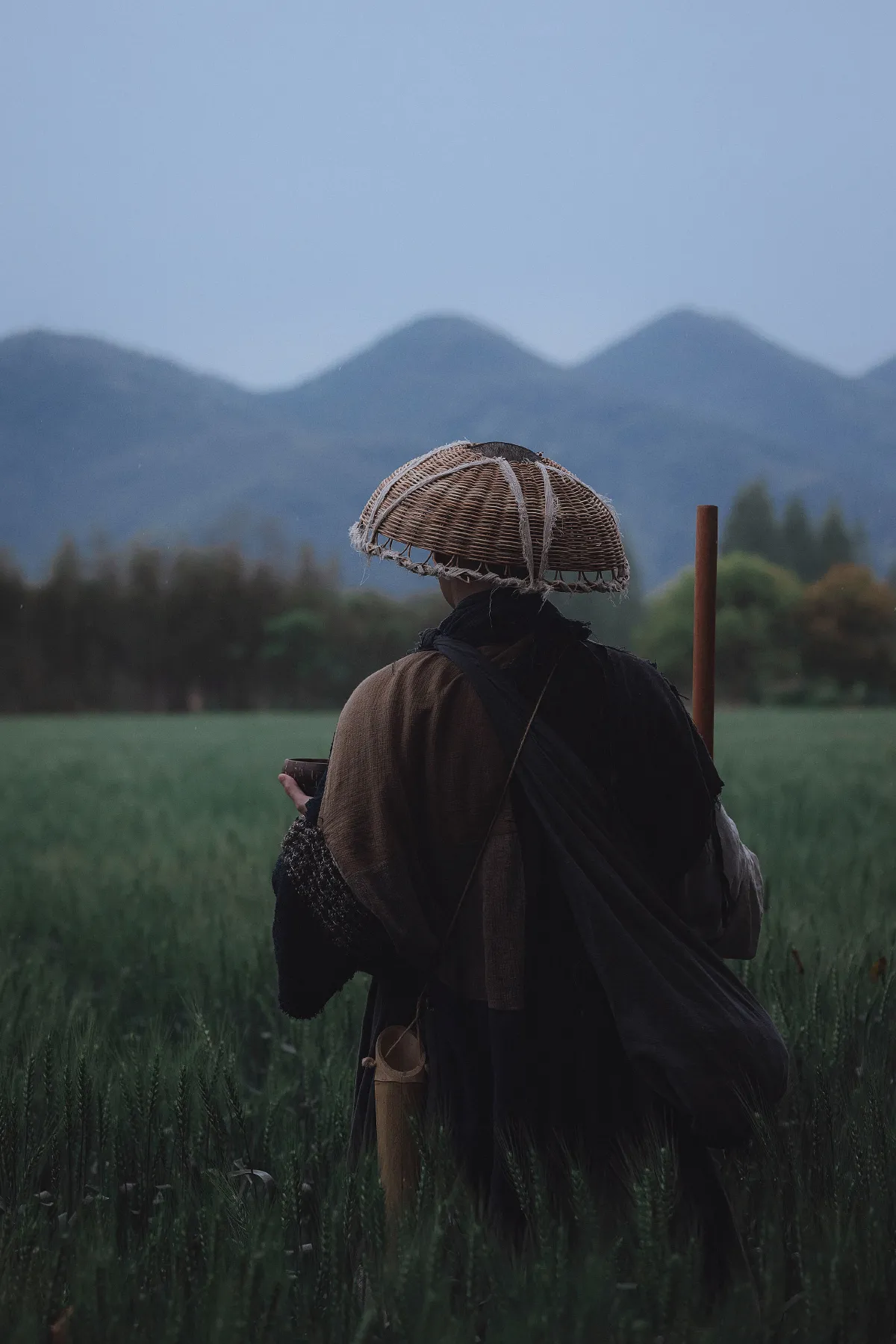 从暮暮_辣条师傅《游僧》美图作品图片3