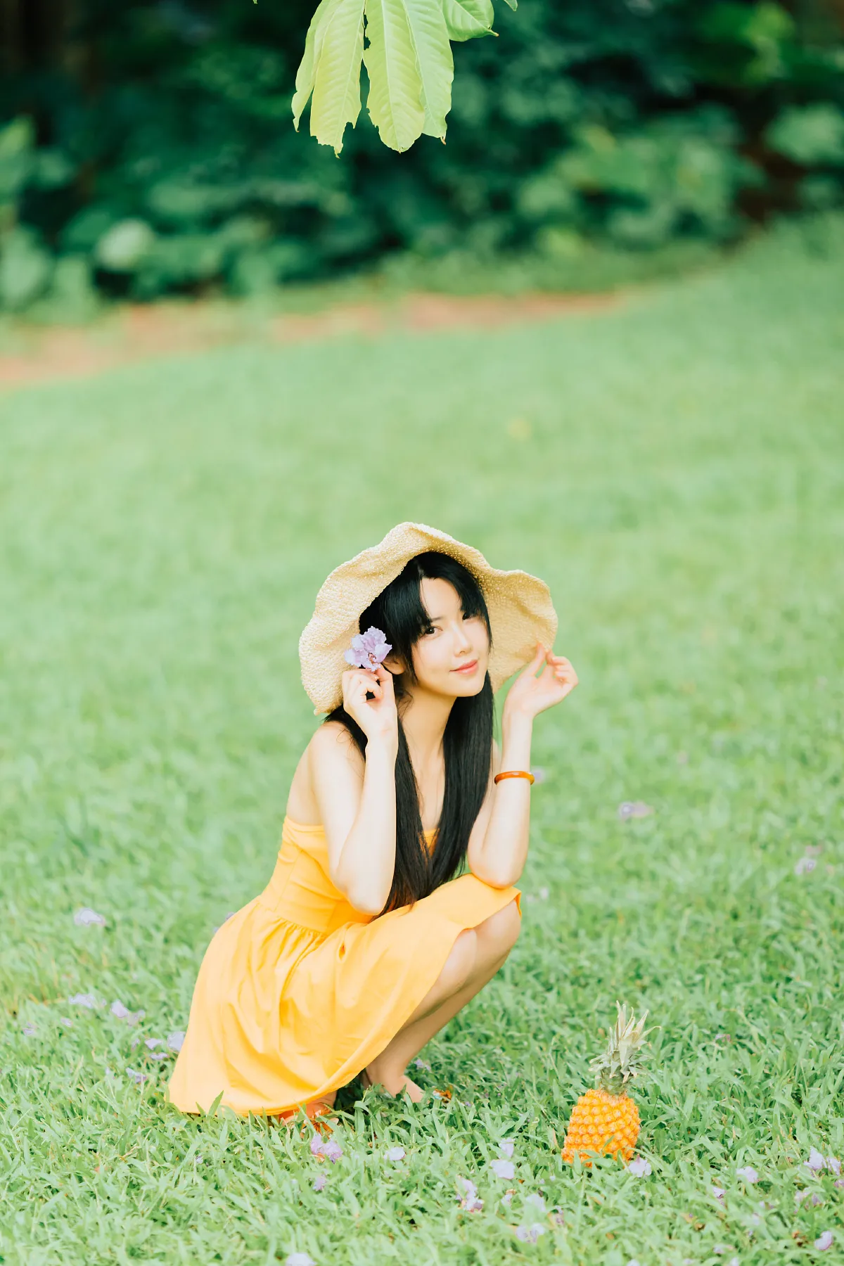 菠萝少女