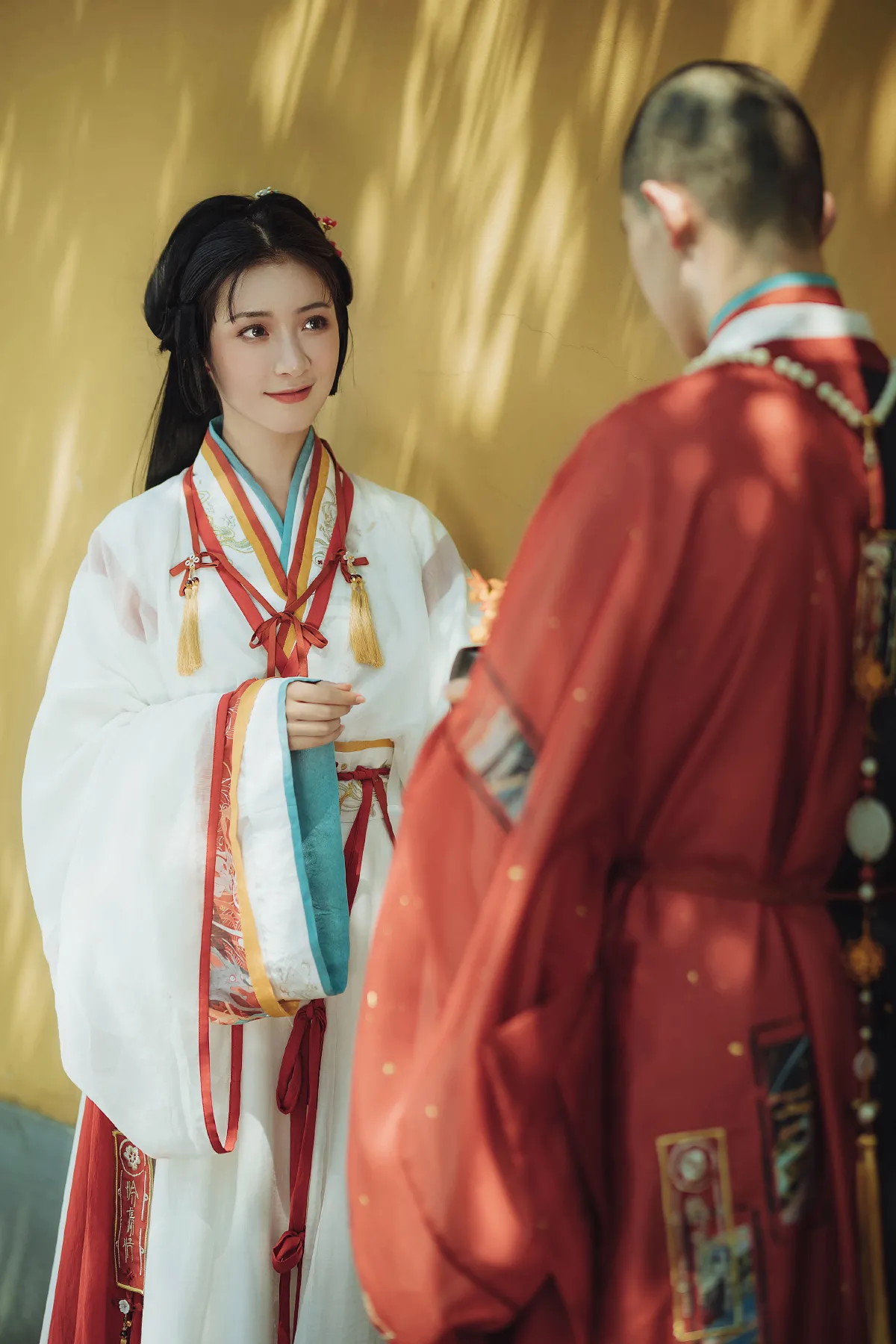 归来说与待花人