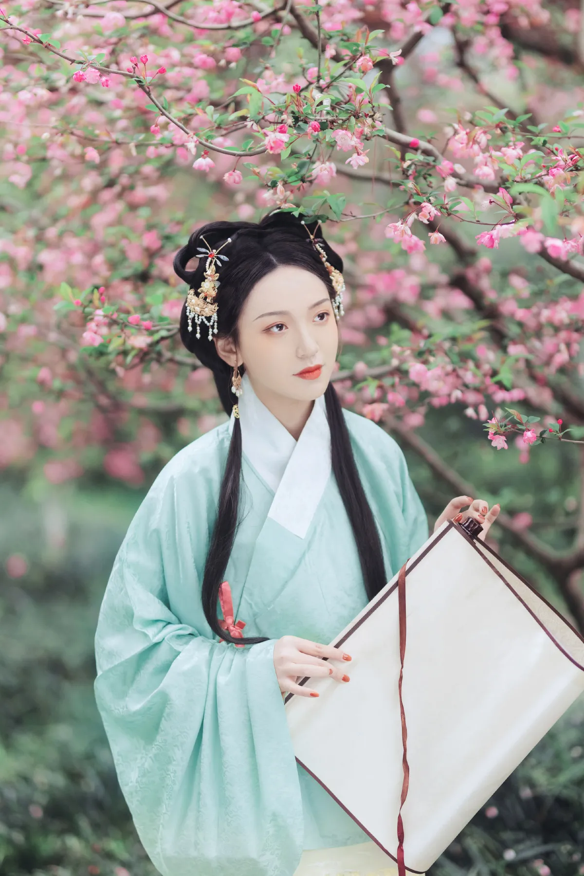海棠依旧