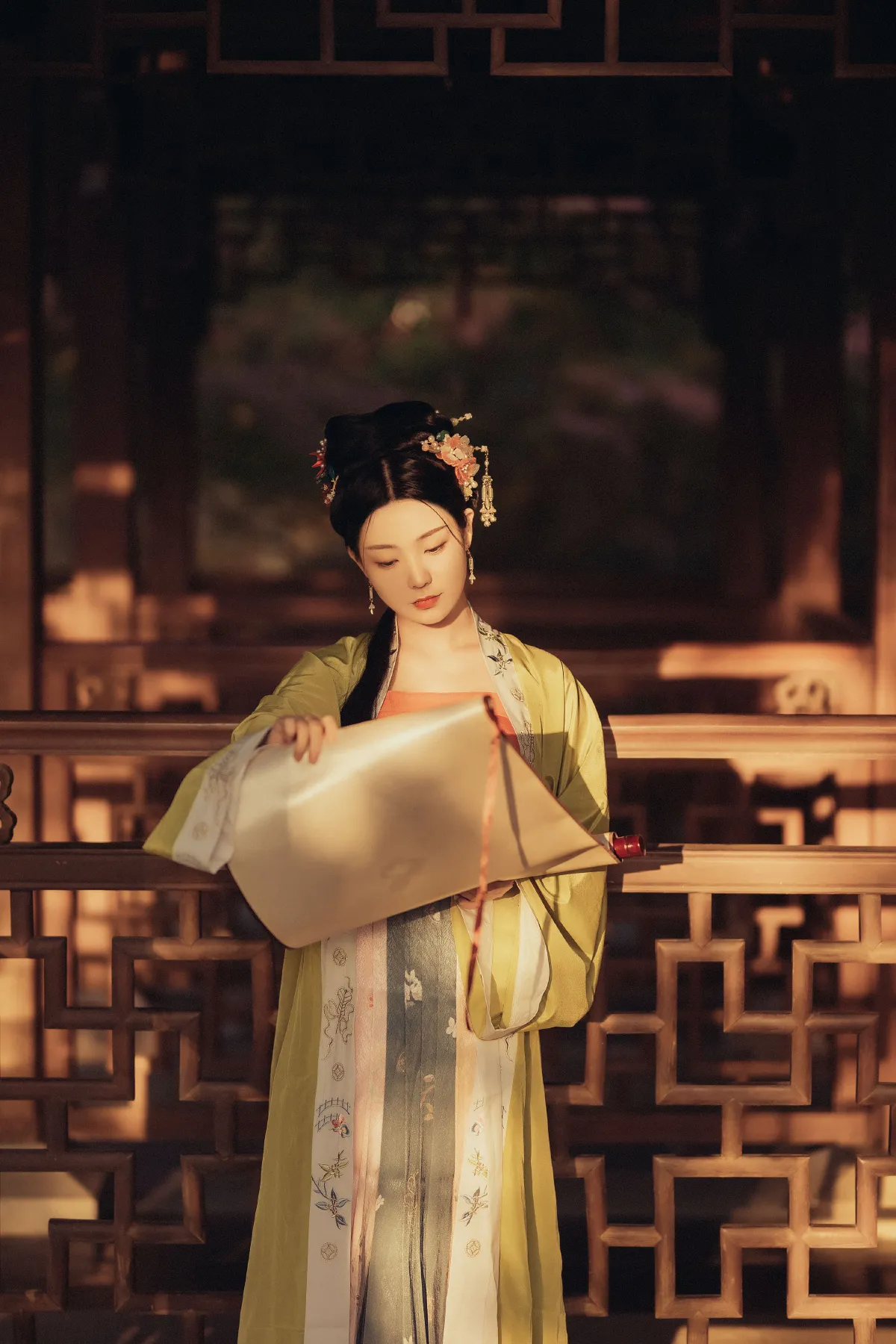 临江秋枫