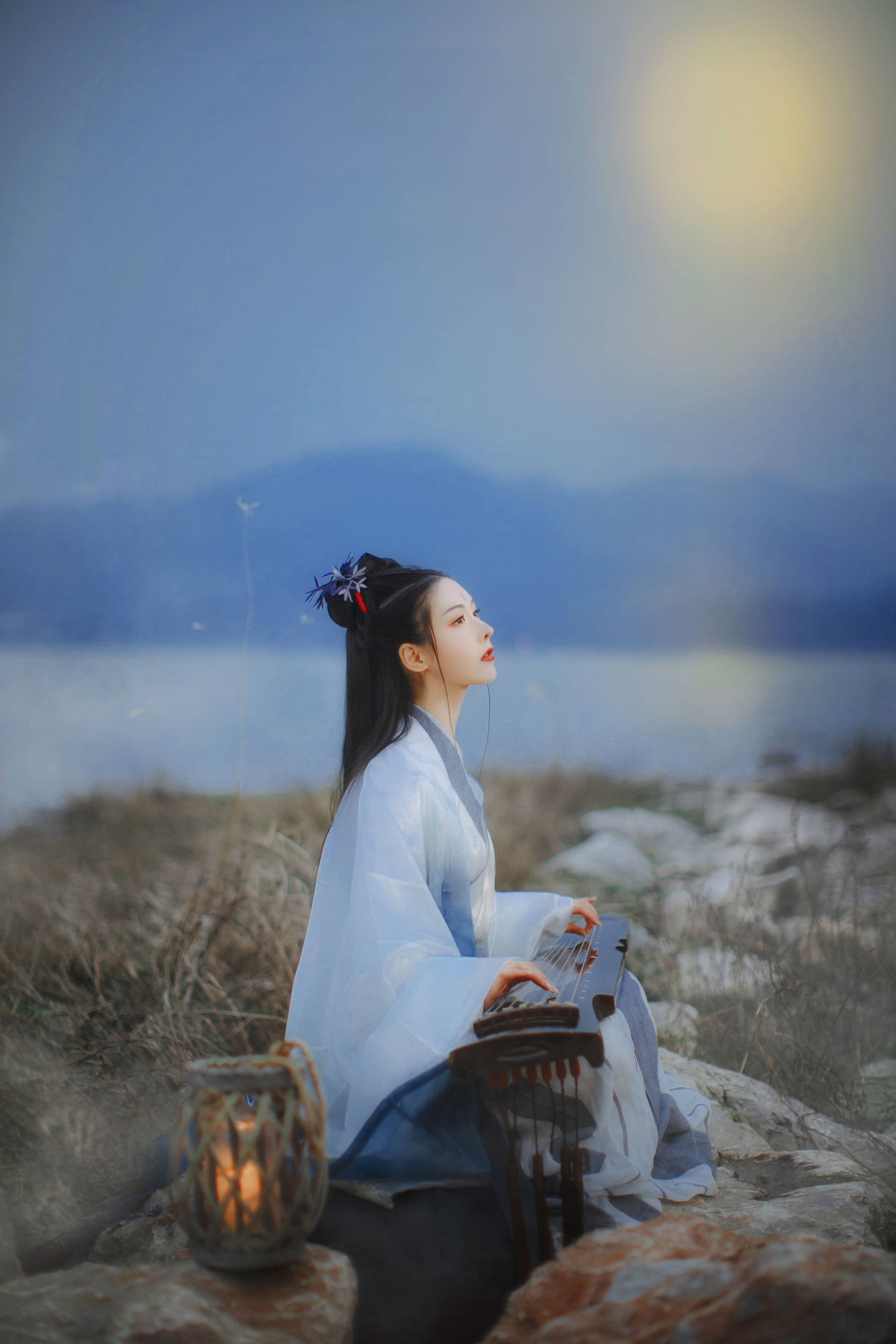 海底月