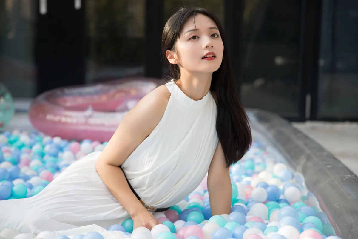 白色连衣裙3