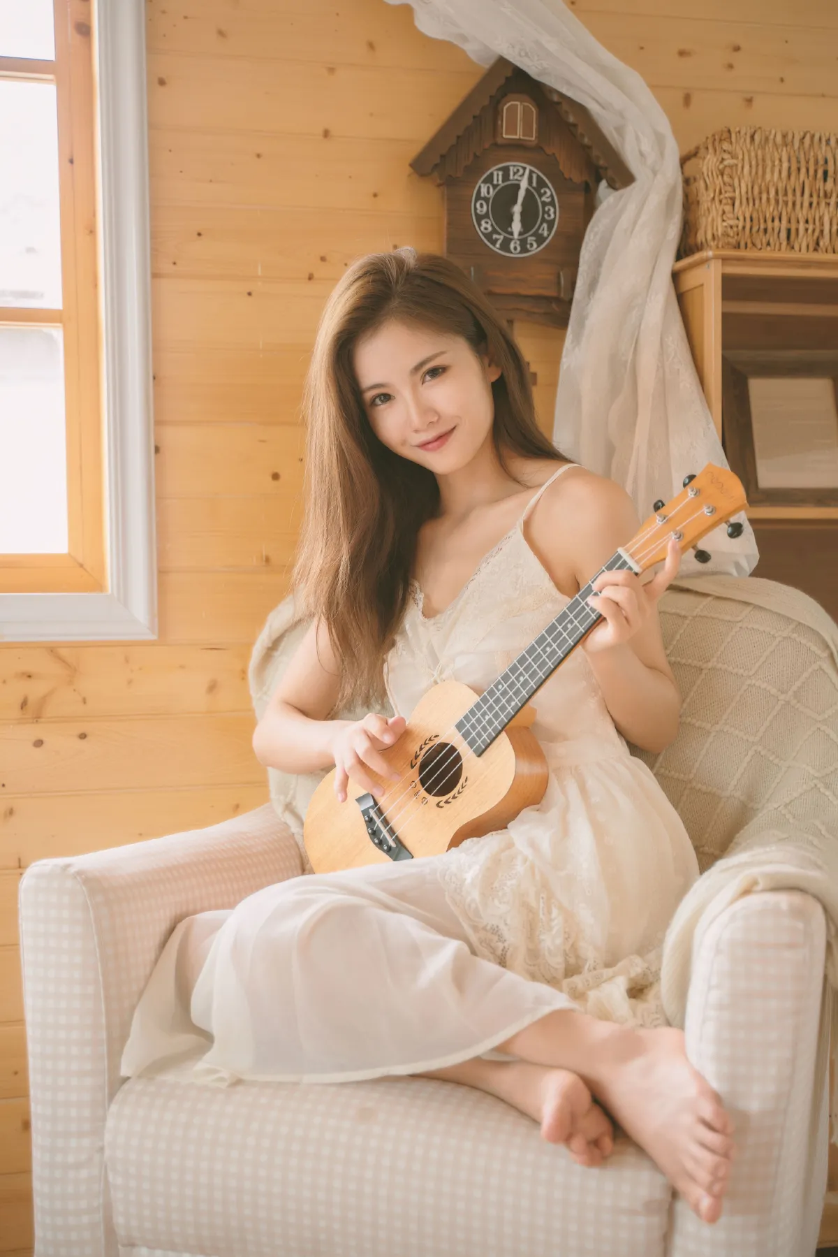 白裙少女