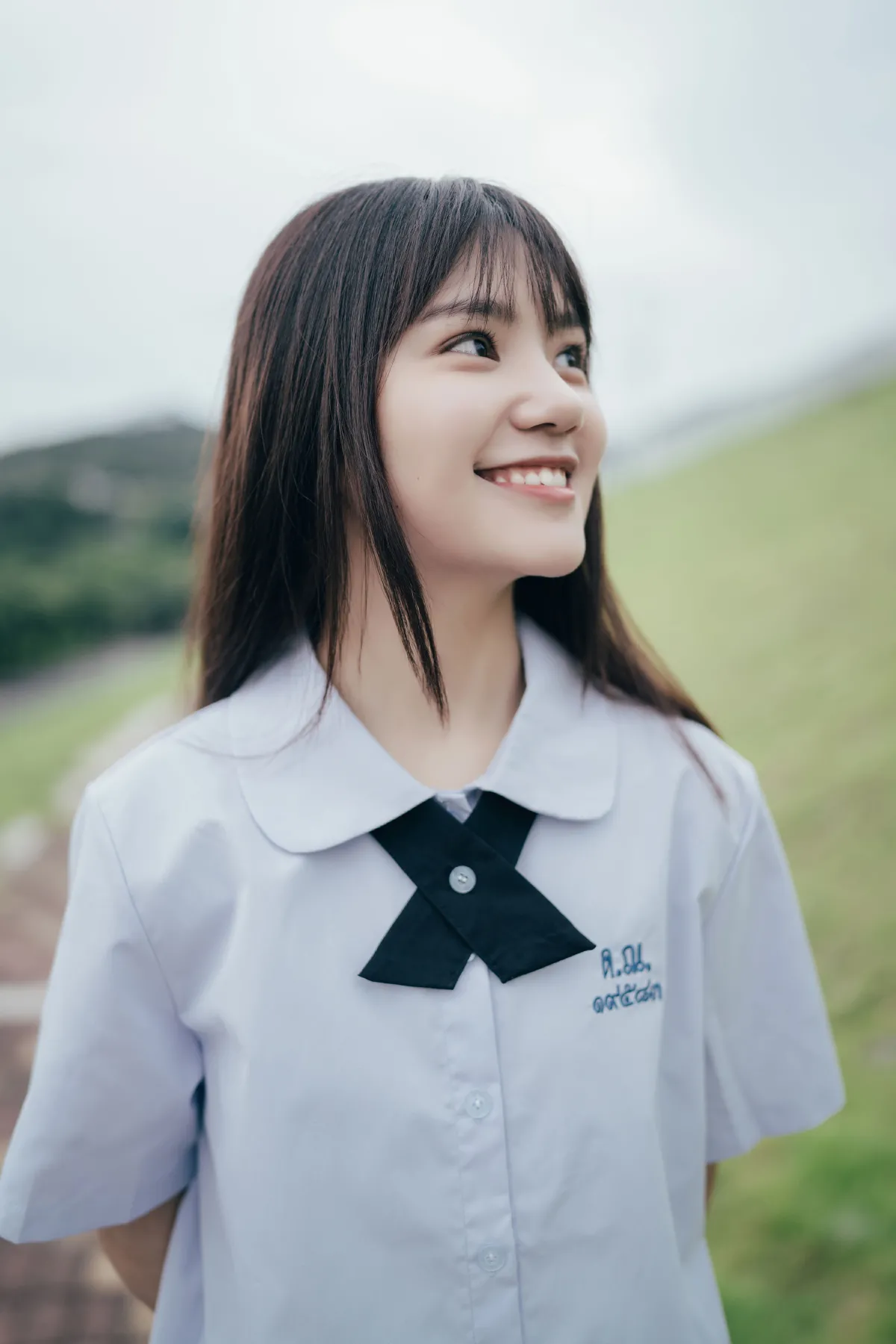 甜妹且治愈的爱笑女孩