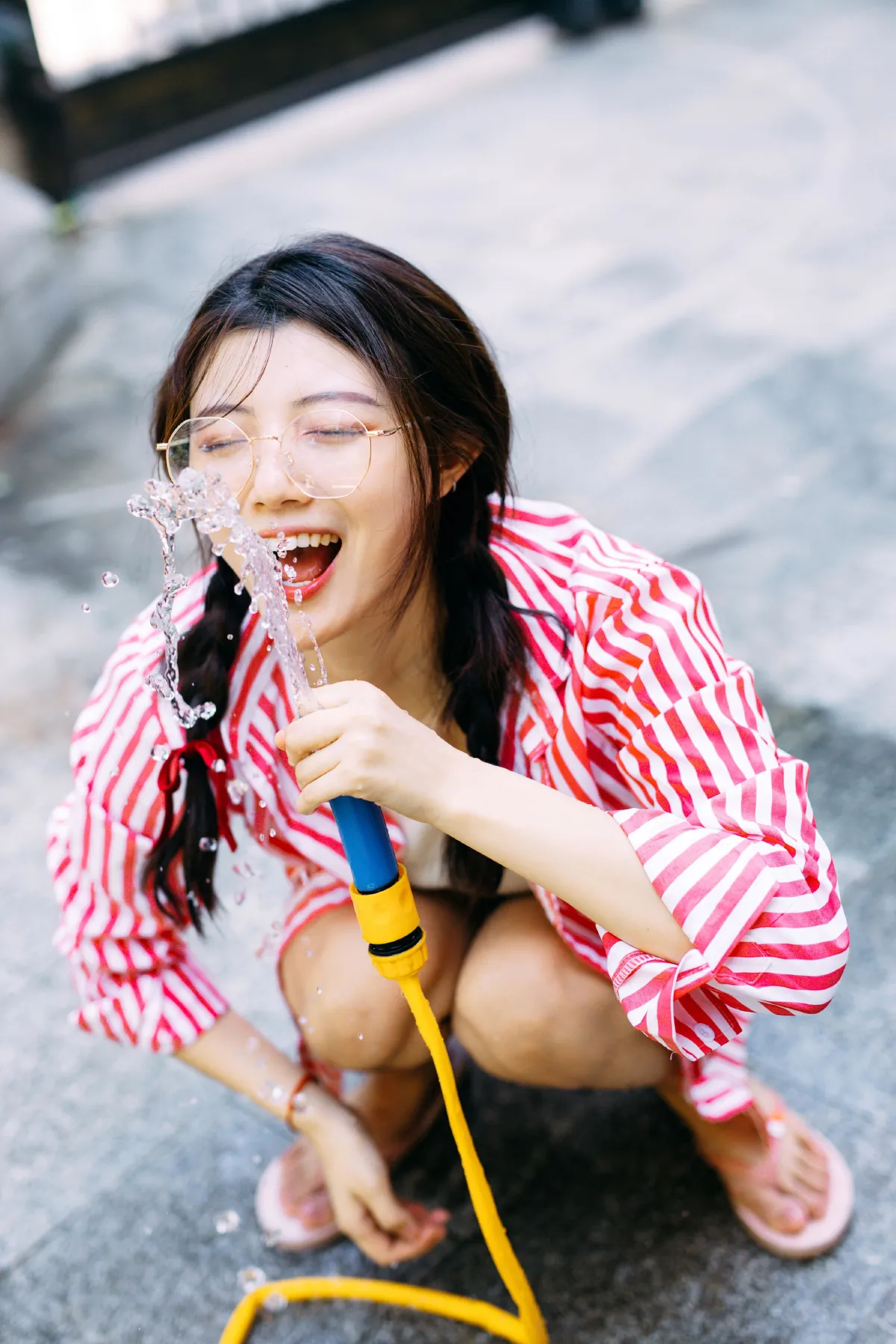 后院水花4