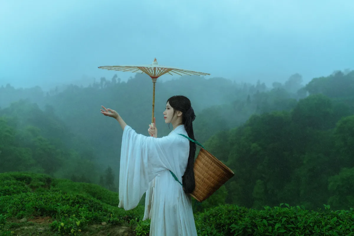 空山灵雨