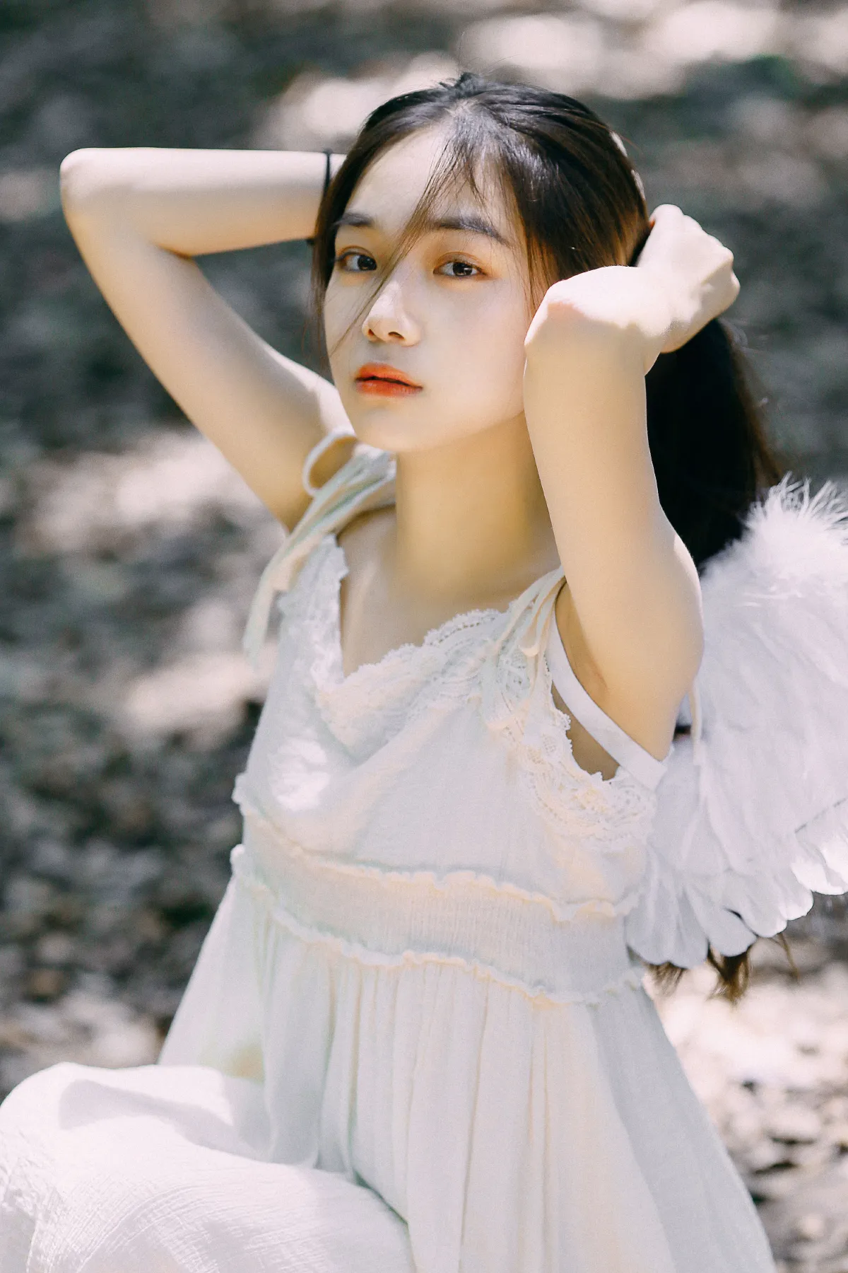 挥着翅膀的女孩1