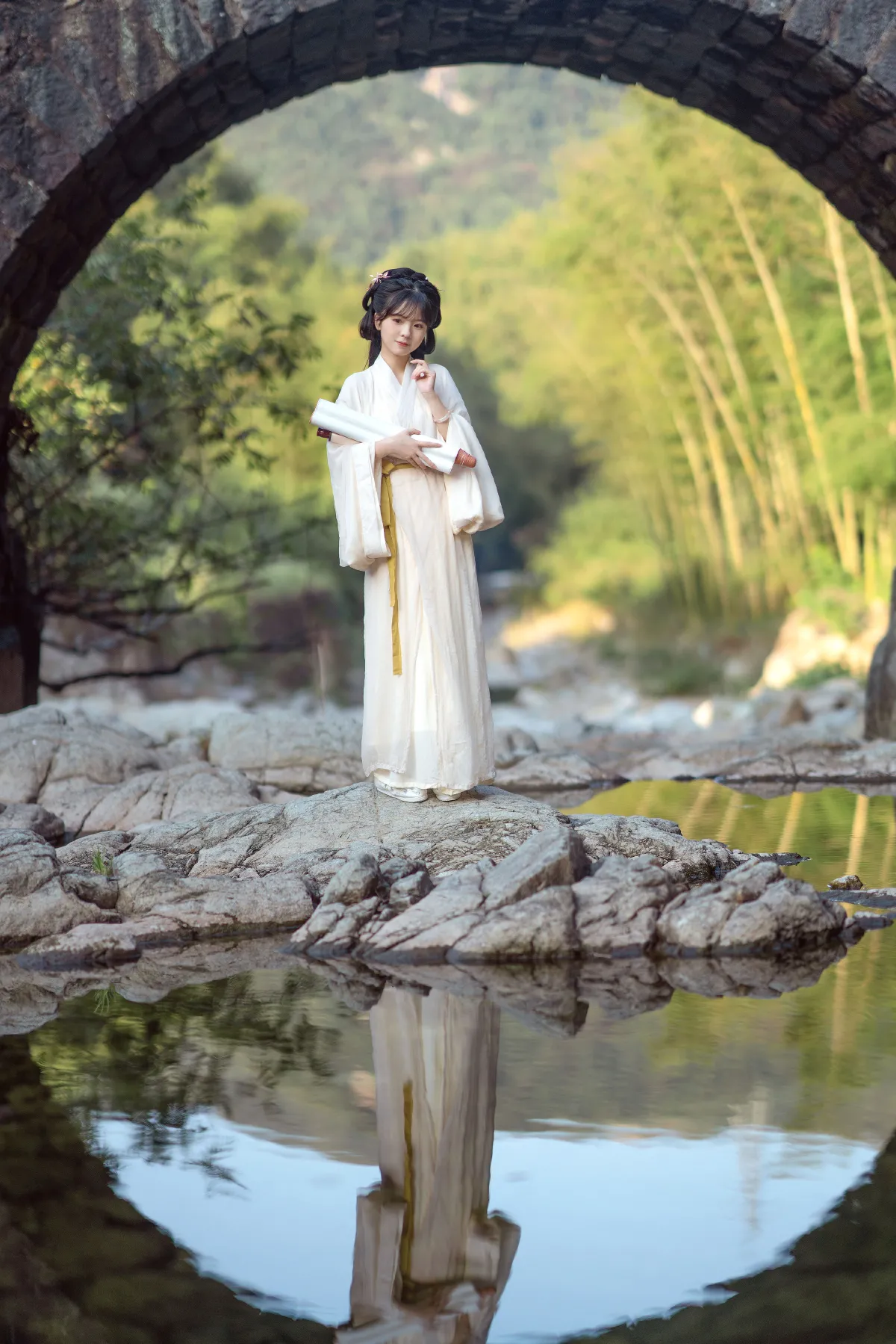 鹿见_木骨《采茶少女》美图作品图片2