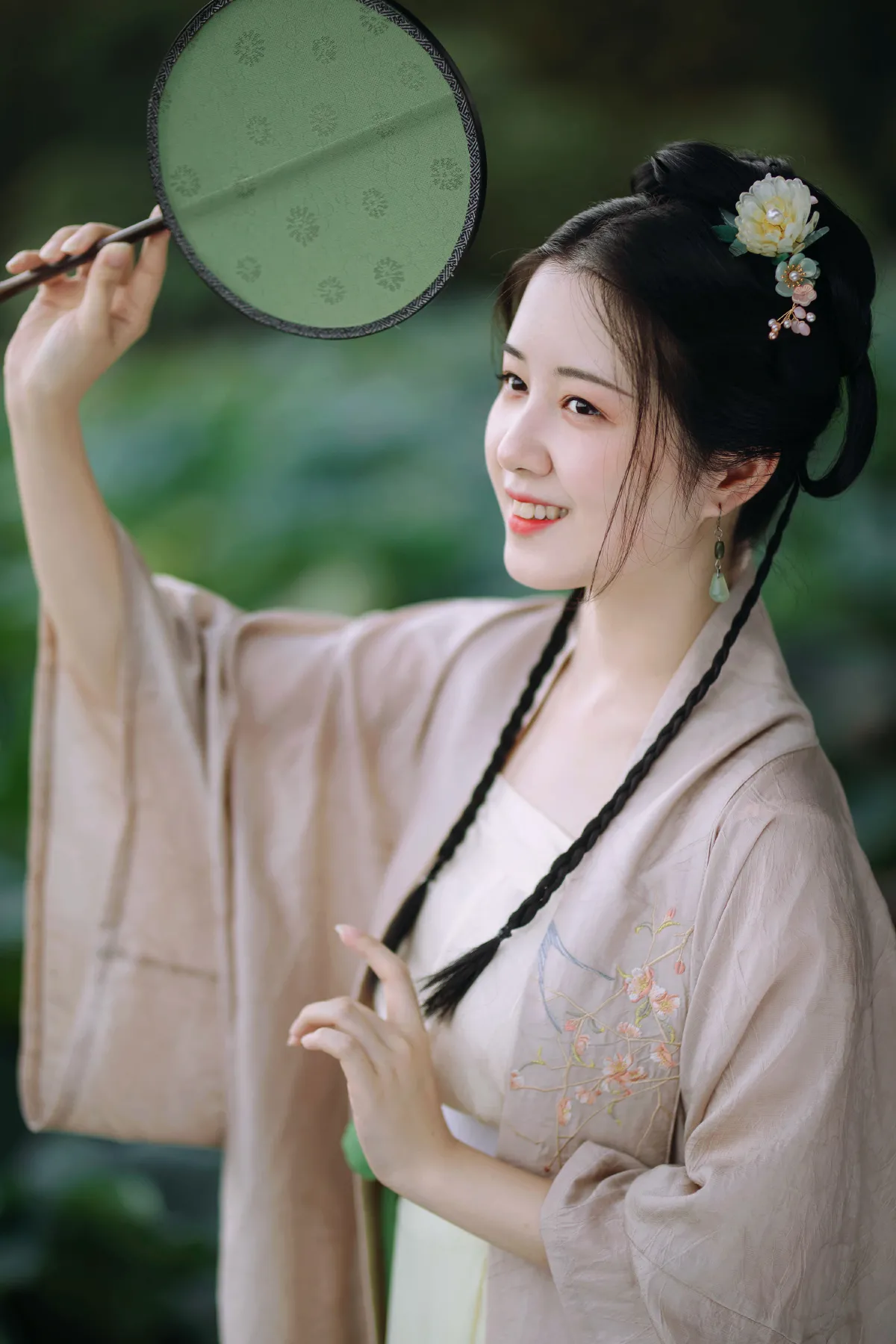 荷叶五寸荷花娇