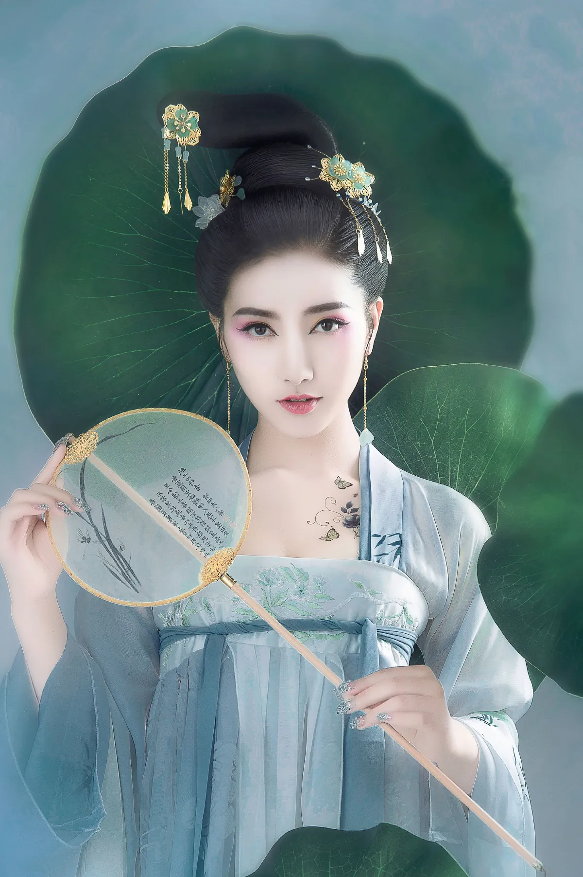 咏莲