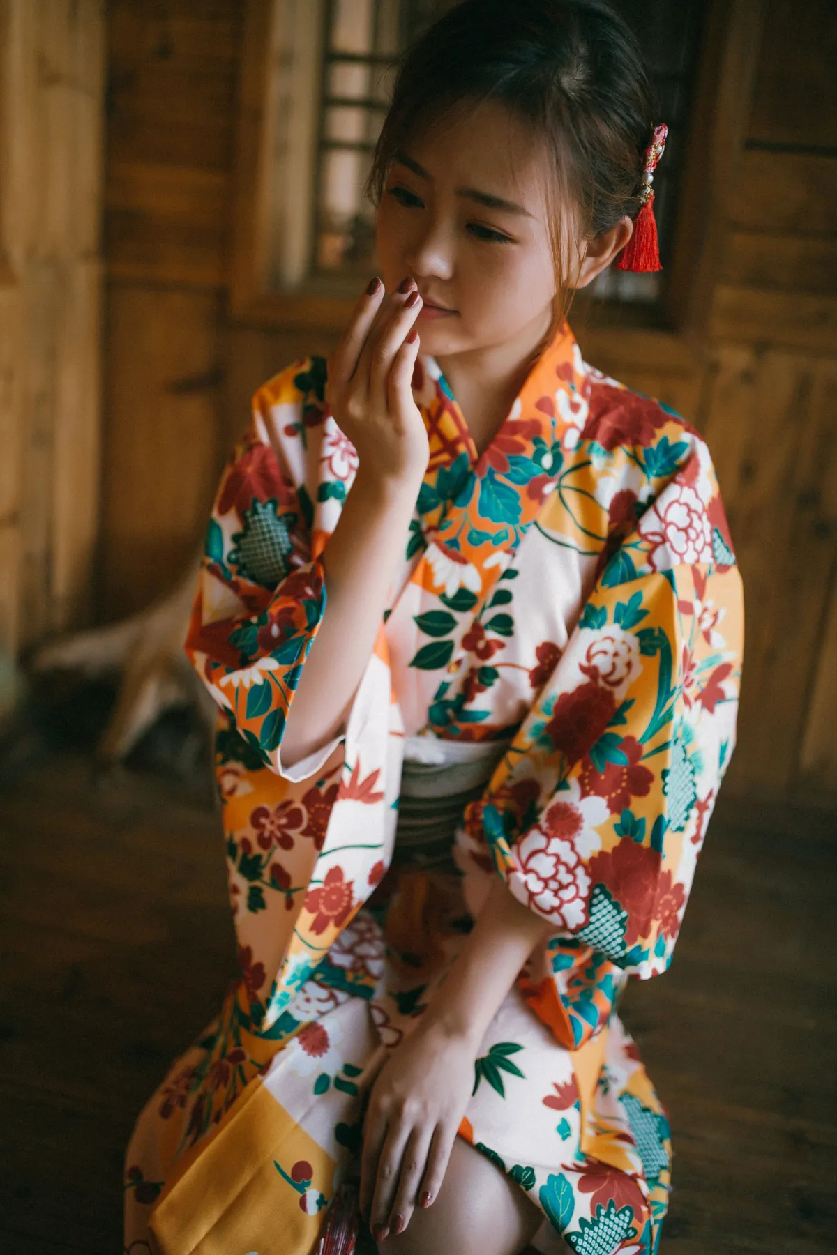 少女与木屋