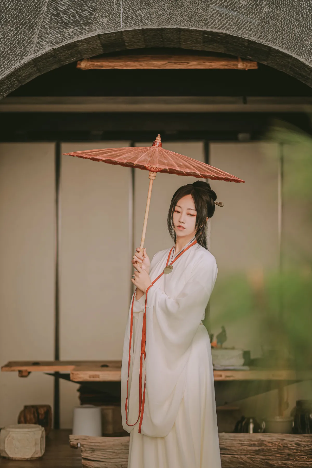 闲愁一半